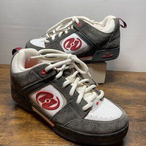 Heelys  Leather Sneaker Unisex  Size 5 Lace Up Low Top Logo Accent